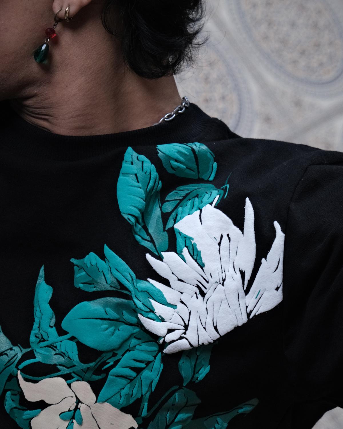 THRIVE IN BLOOM